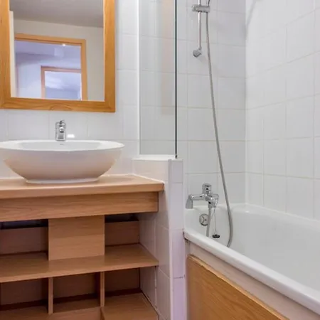 Traditionnel Avec Balcon A Plagne 1800 - Fr-1-351-52 Apartmán