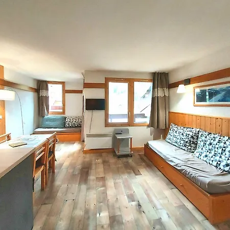 Apartment Traditionnel Avec Balcon A Plagne 1800 - Fr-1-351-52 La Plagne
