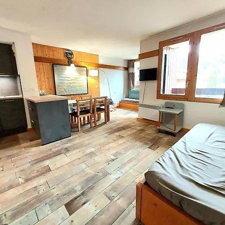 Traditionnel Avec Balcon A Plagne 1800 - Fr-1-351-52 Apartment *